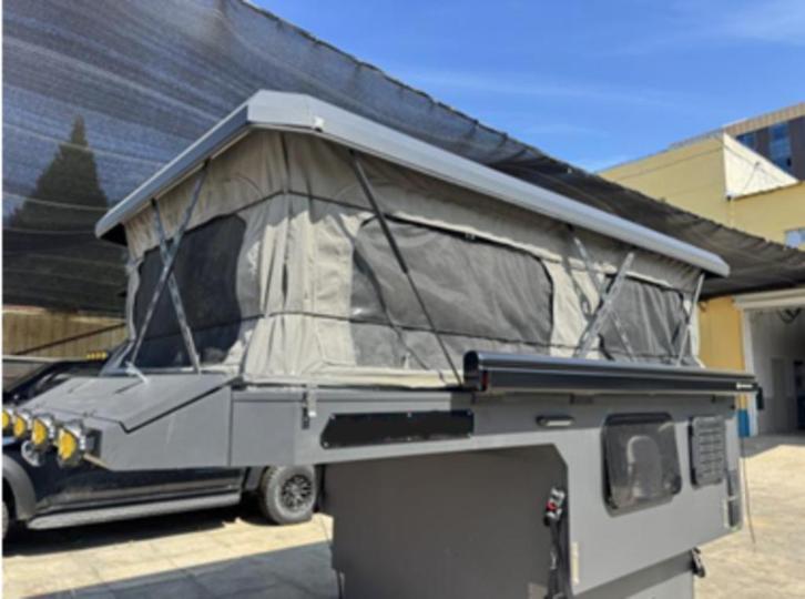 Dodge Ram Ford Ranger pick-up camperunit woonunit, Caravans en Kamperen, Campers, Particulier, tot en met 4, Half-integraal, Overige merken