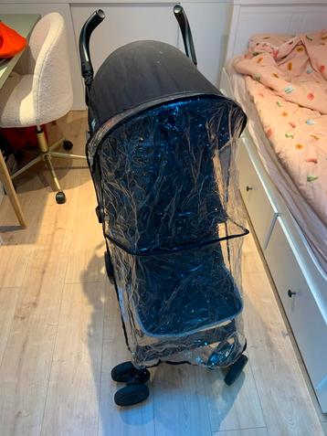 Maclaren Kinderwagen/buggy met Regenhoes beschikbaar voor biedingen