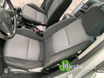 Bekleding Set (compleet) van een Mazda 5. beschikbaar voor biedingen