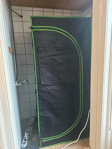 Growtent voor paddestoelen + RichYa fan beschikbaar voor biedingen