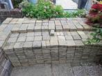GRATIS: Cobblestones (14x14 tuintegels), Tuin en Terras, Ophalen, Gebruikt, 10 m² of meer, Beton