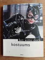 4 boeken + 1 tijdschrift over kostuums, Ophalen of Verzenden, Gelezen, Overige onderwerpen