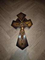 Antiek houten kruis met koperen jezus, Ophalen of Verzenden