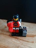 Lego minifigure series 26 m-tron powerlifter, Ophalen of Verzenden, Nieuw