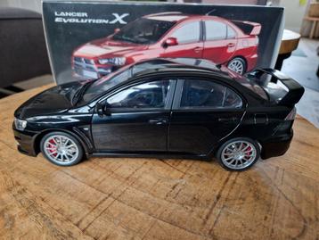 CSM Mitsubishi lancer evolution x 1:18 beschikbaar voor biedingen