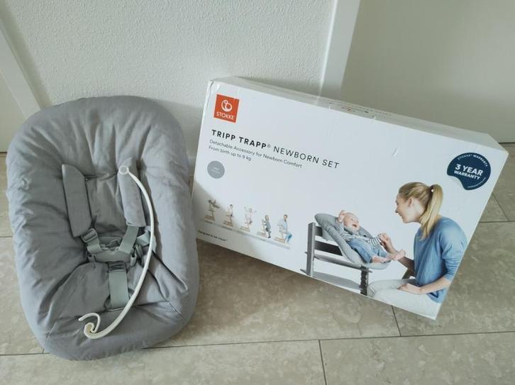 Stokke Newborn met speelgoedhanger ZGAN en helemaal schoon., Kinderen en Baby's, Kinderstoelen, Zo goed als nieuw, Meegroeistoel