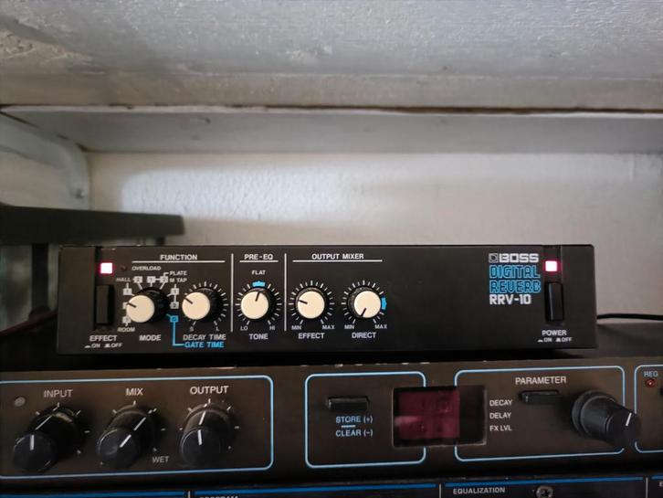 Boss RRV-10 Digital Reverb - Vintage + Adapter, Muziek en Instrumenten, Effecten, Gebruikt, Delay of Echo, Reverb, Verzenden