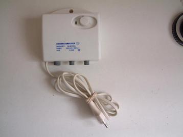 TV / Radio / Frequency 40-862 Mhz Antenne versterker beschikbaar voor biedingen