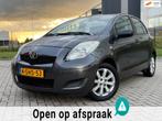 Toyota Yaris 1.0 VVTi Acces Airco Nieuwe Apk, Voorwielaandrijving, Euro 5, Gebruikt, Bedrijf
