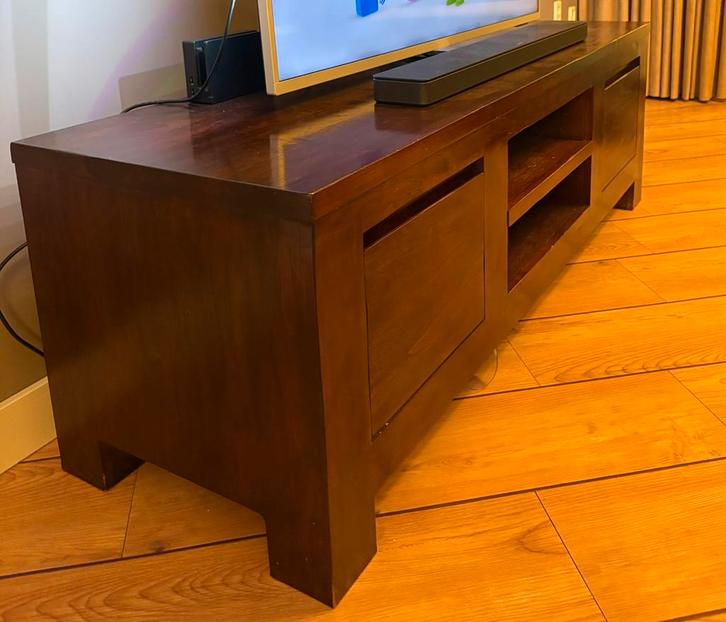 Televisie meubel / kastje kast koloniaal massief, Huis en Inrichting, Kasten | Televisiemeubels, Minder dan 100 cm, 25 tot 50 cm