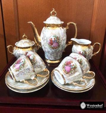Gemerkt mokka servies compleet vintage beschikbaar voor biedingen
