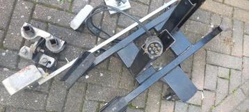 Fietsendrager trekhaak beschikbaar voor biedingen