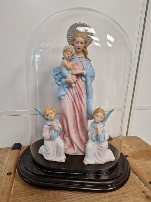 Prachtige glazen stolp met Maria en 2 engelen, Antiek en Kunst, Antiek | Religie, Ophalen