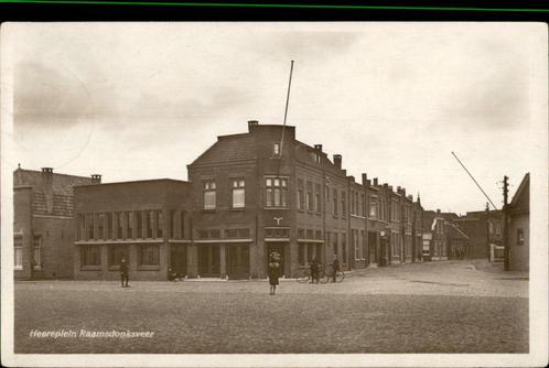 Raamsdonksveer Heereplein oude fotokaart st 1930, Verzamelen, Ansichtkaarten | Nederland, Gelopen, Noord-Brabant, 1920 tot 1940