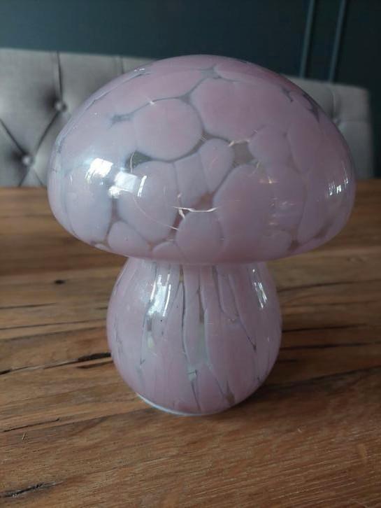 Paddenstoelen lamp oud roze in nieuwstaat, Huis en Inrichting, Lampen | Tafellampen, Zo goed als nieuw, Minder dan 50 cm, Glas
