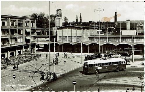 Ansichtkaart Station Arnhem, Verzamelen, Ansichtkaarten | Nederland, Gelopen, Gelderland, 1940 tot 1960, Ophalen of Verzenden