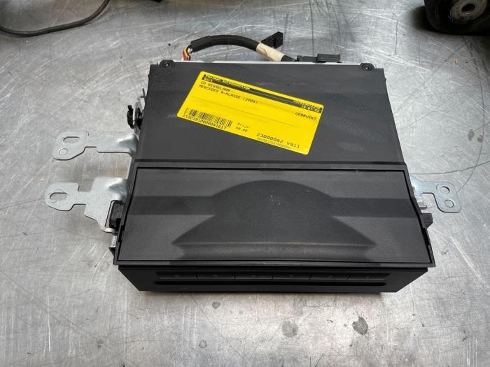 CD Wisselaar van een Mercedes R-Klasse, Auto-onderdelen, Elektronica en Kabels, Mercedes-Benz, Gebruikt, 3 maanden garantie, Ophalen of Verzenden