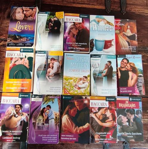 15 Harlequin Bouquet - romannetjes, Boeken, Romans, Gelezen, Nederland, Ophalen of Verzenden