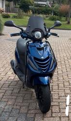 Piaggio zip 50cc, Fietsen en Brommers, Ophalen, Zo goed als nieuw, Benzine, Zip