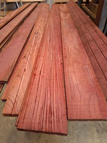 Purperhart vloerplanken beschikbaar voor biedingen