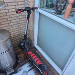 Aprilia Elektrische Step - Zo Goed Als Nieuw!, Fietsen en Brommers, Steps, Ophalen of Verzenden, Zo goed als nieuw, Elektrische step (E-scooter)