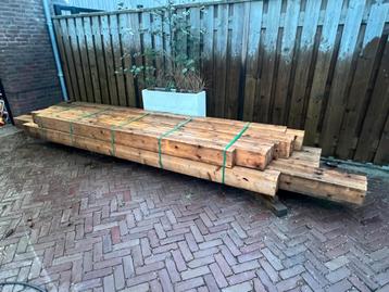 22 houten balken (vuren) 175x75 geschaaft en ongeschaaft. beschikbaar voor biedingen