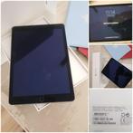 Apple iPad Air 2  Wi-Fi 16 gb met 2 hoezen, 10 inch, Overige modellen, Ophalen of Verzenden, Zo goed als nieuw