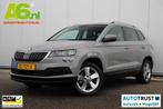 Skoda Karoq 1.0 TSI Ambition Business Navigatie Carplay Andr, Auto's, Voorwielaandrijving, Gebruikt, Met garantie (alle), 19 km/l
