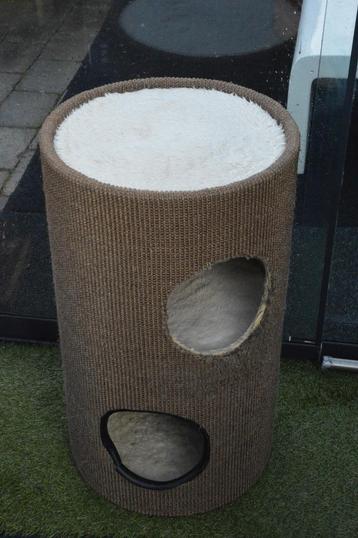 Ronde kattenkrappaal ruilen voor 2 repen Tony Chocolonely beschikbaar voor biedingen