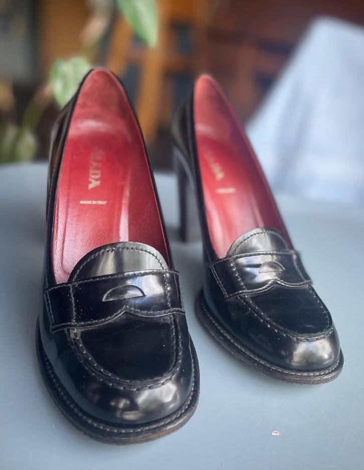 Supermooie Vintage Prada Pumps - 40, Kleding | Dames, Schoenen, Gedragen, Pumps, Zwart, Ophalen of Verzenden