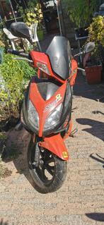 Kymco scooter Super 8, Fietsen en Brommers, Scooters | Kymco, Ophalen, Gebruikt, Maximaal 45 km/u, Benzine