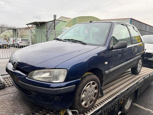 Peugeot 106 1.1 Accent X 2000 veel onderdelen voorradig, Auto-onderdelen, Overige Auto-onderdelen, Peugeot, Gebruikt, Ophalen of Verzenden