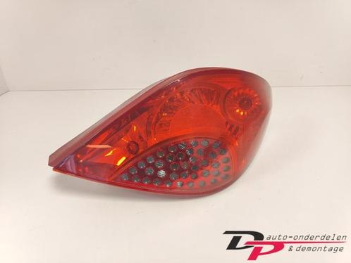 Achterlicht rechts van een Peugeot 207, Auto-onderdelen, Verlichting, Peugeot, Gebruikt, 3 maanden garantie, Ophalen of Verzenden