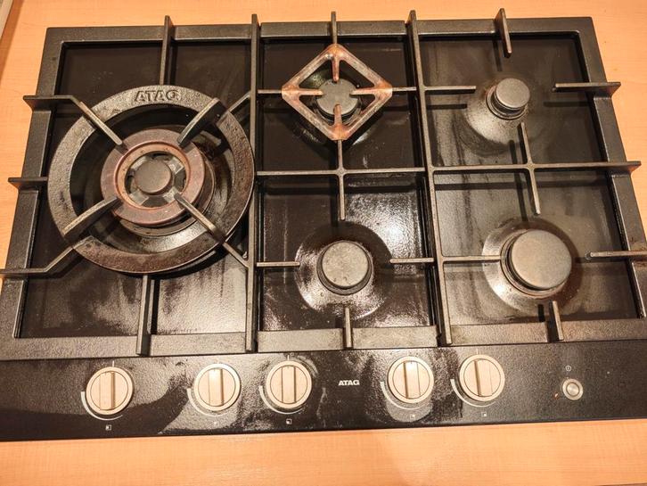 Mooi Atag Gasfornuis met Wokbrander, Witgoed en Apparatuur, Fornuizen, Gebruikt, Inbouw, Gas, 4 kookzones, Minder dan 85 cm, 60 cm of meer