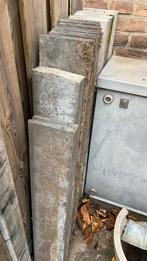 Gratis: +/- 25 hele betontegels 60x60 en 15 opsluitbanden, Tuin en Terras, Tegels en Klinkers, Ophalen, Gebruikt, Beton, Terrastegels