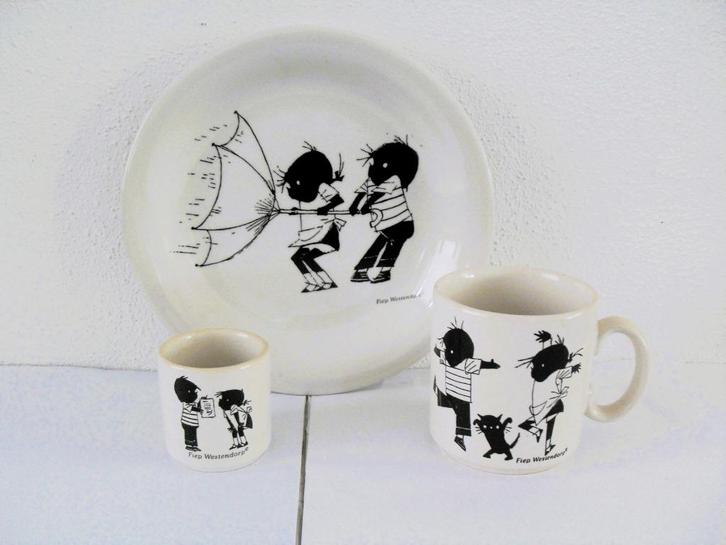 Jip en Janneke Servies Bord, Mok, Eierdopje, Huis en Inrichting, Keuken | Servies, Zo goed als nieuw, Bord(en), Overige stijlen