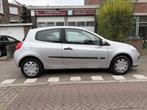 Renault Clio 1.4-16V Expression, Auto's, Voorwielaandrijving, Gebruikt, Huisgarantie, 4 cilinders