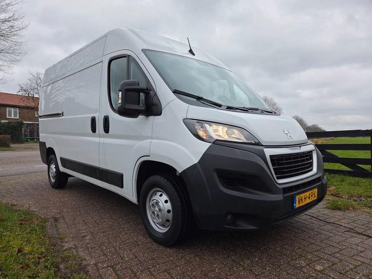 Peugeot Boxer GB 330 L2H2 BlueHDi 140PK PREMIUM, Auto's, Bestelauto's, Particulier, Te koop, Airbags, Airconditioning, Boordcomputer
