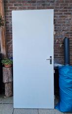 Gratis af te halen, drie rechtsdraaiende opdekdeuren, Doe-het-zelf en Verbouw, Ophalen, Gebruikt, Binnendeur, 200 tot 215 cm