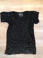 Tommy Hilfiger zwarte T-shirt met hartjes print - XS, Zwart, Ophalen of Verzenden, Zo goed als nieuw, Korte mouw