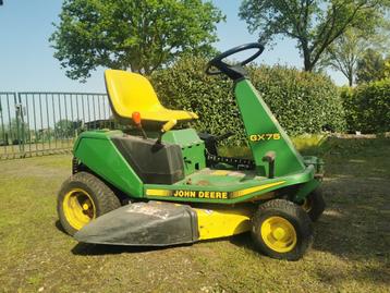 John Deere zitmaaier GX75