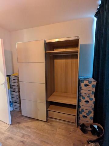 Pax kast 