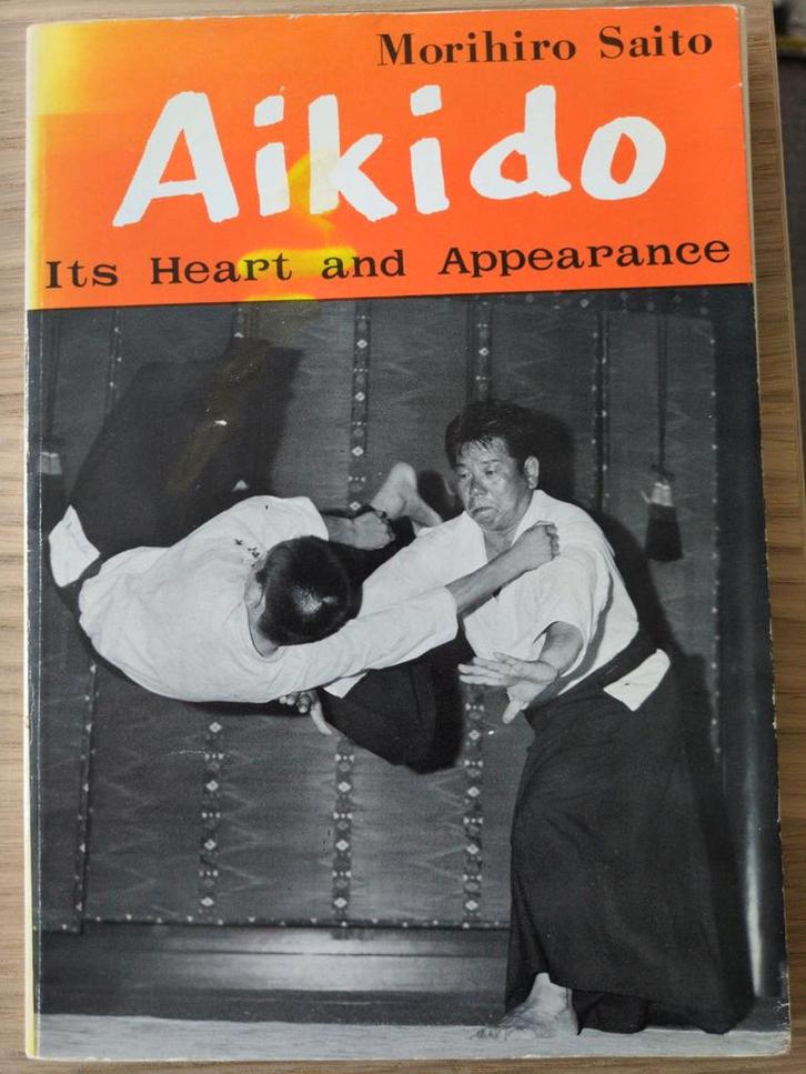 Aikido: Its Heart and Appearance - Morihiro Saito, Boeken, Sportboeken, Gelezen, Vechtsport, Ophalen of Verzenden