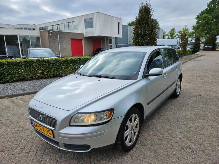 Volvo V50 1.8 Kinetic Nieuwe apk 04-11-2026, Auto's, Volvo, Bedrijf, Te koop, V50, ABS, Airbags, Airconditioning, Boordcomputer