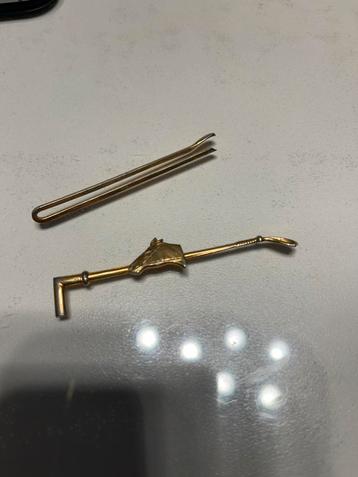 Speld ( gouden look ) beschikbaar voor biedingen
