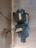 Grond water pomp, Tuin en Terras, Ophalen, Zo goed als nieuw, Elektrisch