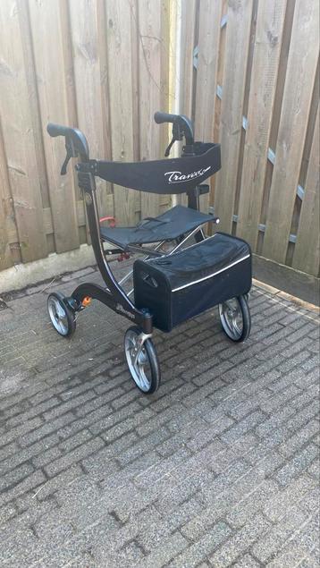 Travixx lichtgewicht & opvouwbare rollator  beschikbaar voor biedingen