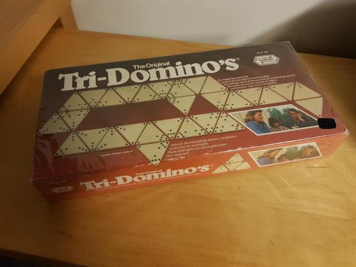 Trio-dominos, Hobby en Vrije tijd, Gezelschapsspellen | Overige, Gebruikt, Ophalen of Verzenden