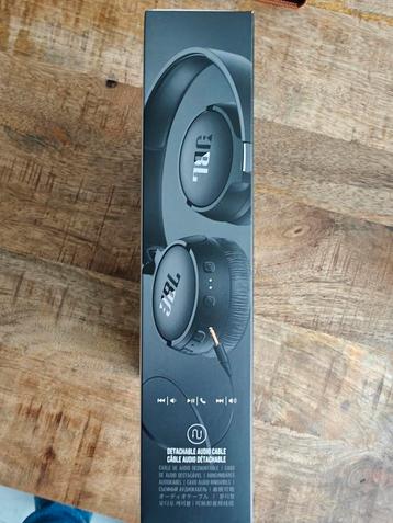 NIEUW IN DOOS MET GARANTIE: JBL Tune 660NC ZEER GOED beschikbaar voor biedingen