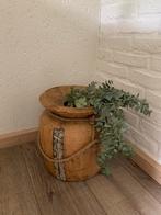 Mooie nepalese pot met kunst toef, Huis en Inrichting, Ophalen of Verzenden, Zo goed als nieuw, Rond